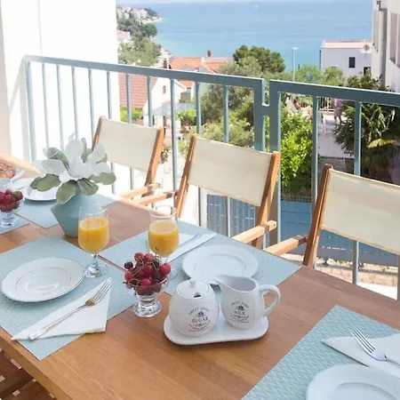Luxury Villa, 40 Sqm Heated Private Pool, Gym, Seaview, 200m To Beach, 7 Bedrooms Villa
