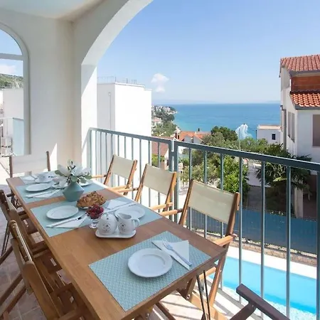 Villa Luxury Villa, 40 Sqm Heated Private Pool, Gym, Seaview, 200m To Beach, 7 Bedrooms *